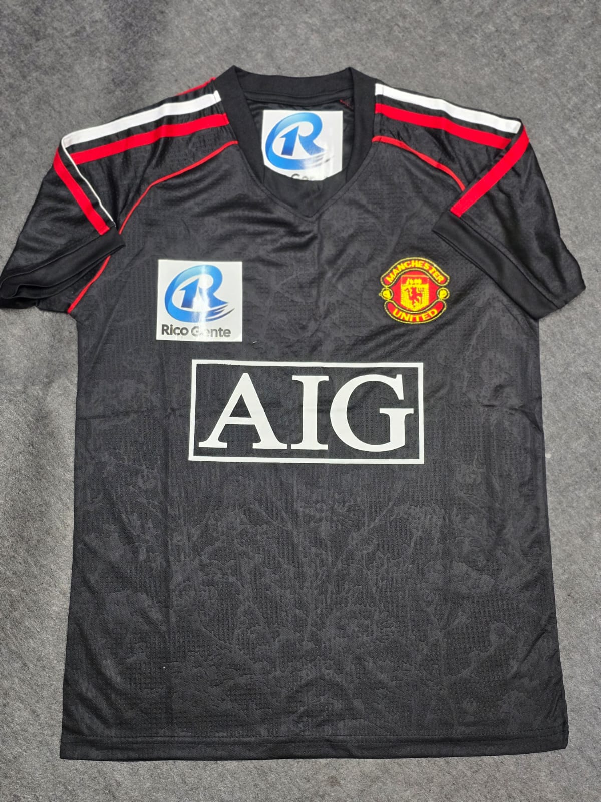 Manchester United 2007–2008 / 2008–2009 Third Jersey – Black Edition